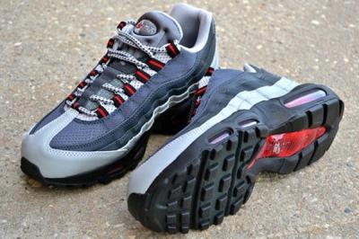 Nike Air Max 95 Anthracite Silver Red 2