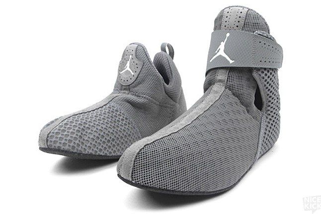 Air Jordan 2012 University Blue 7 1