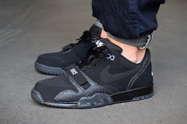 Nike Air Trainer 1 Low (Blackout 