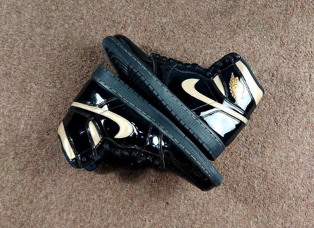 Closer Look: Air Jordan 1 'Black Gold' Brings the Shine - Sneaker Freaker