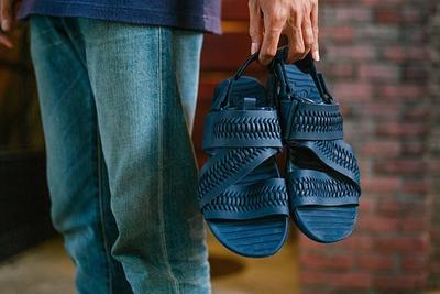 Nike Solarsoft Zigzag Woven Sandal Navy Blue 1