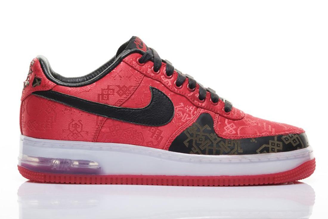 Nike Air Force 1 Low 1WORLD CLOT special box side shot