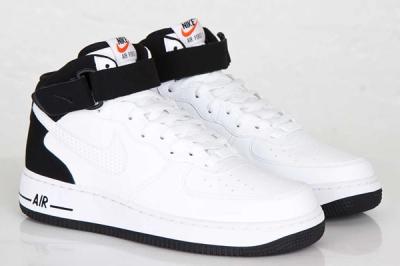 Nike Air Force Mid White Black White 1