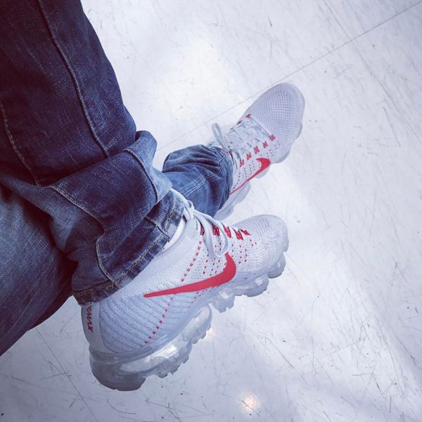 vapormax plus with jeans