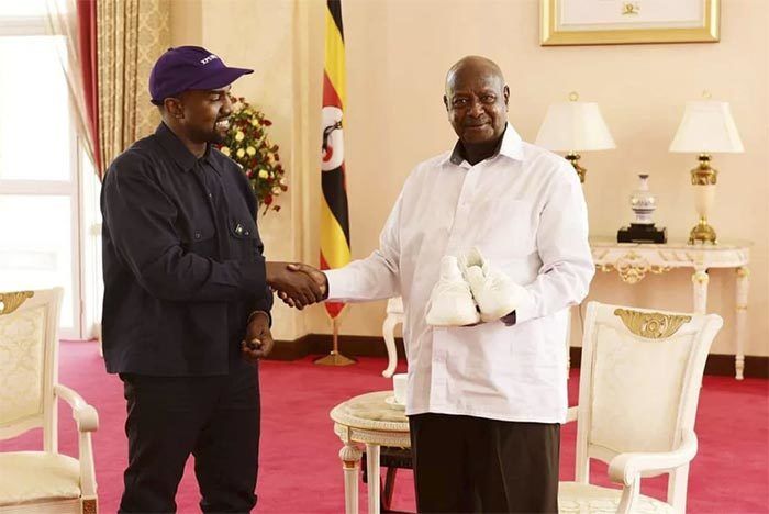 Kanye Gifts Urugayan President Yeezys 1