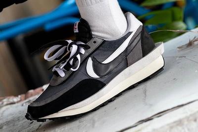 Sacai Nike Ldwaffle Black White Grey On Foot5