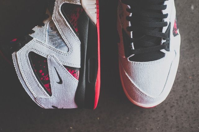 nike air tech challenge hybrid washed denim