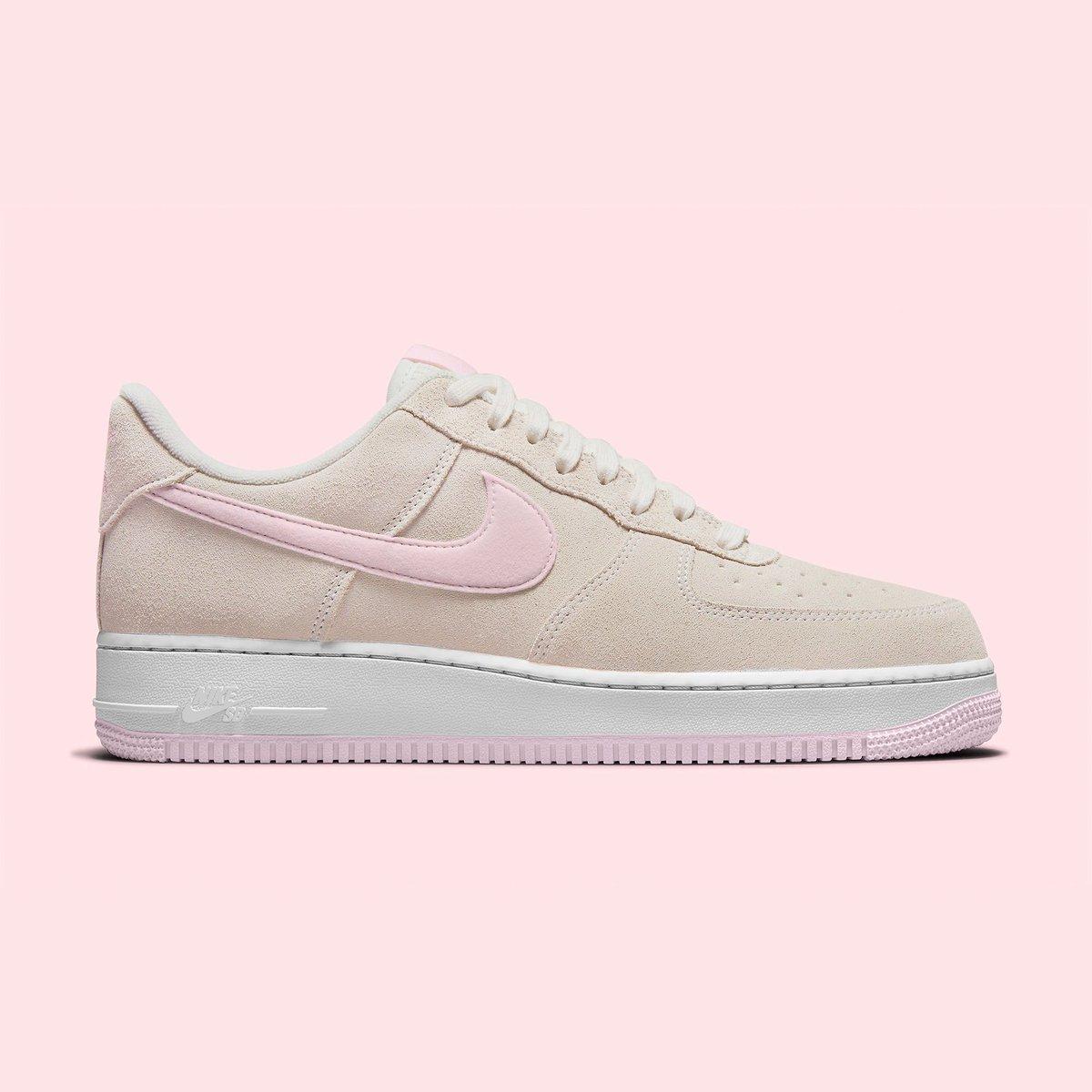 Mock Up of Nike SB Air Force 1