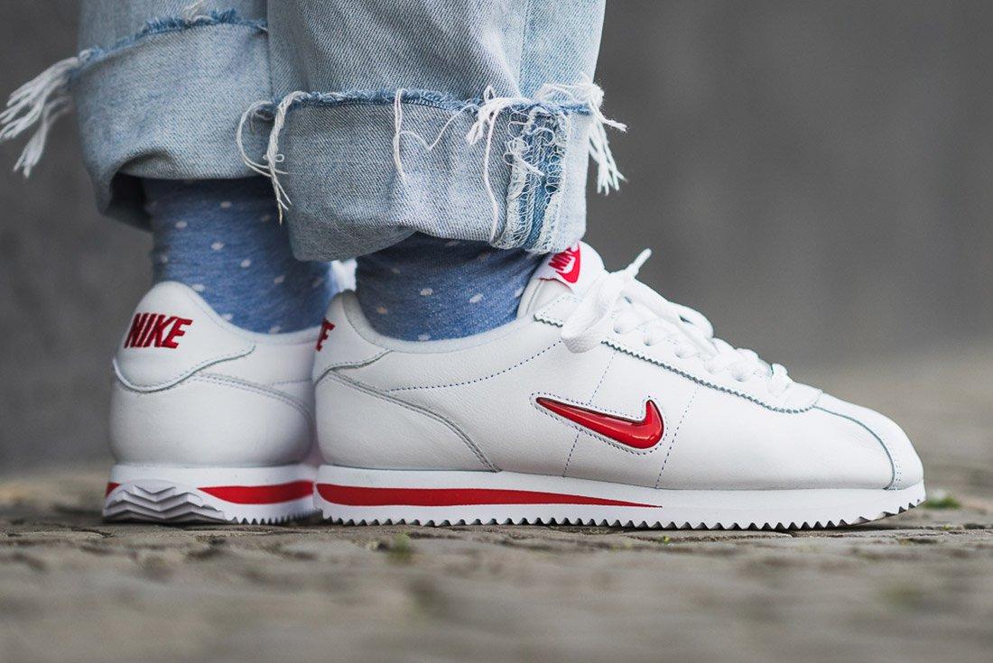 nike cortez jewel swoosh