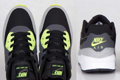 Nike Air Max Light Black Volt 3