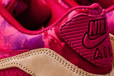 Nike Air Max 90 Womens Floral Tan Heel Detail 1