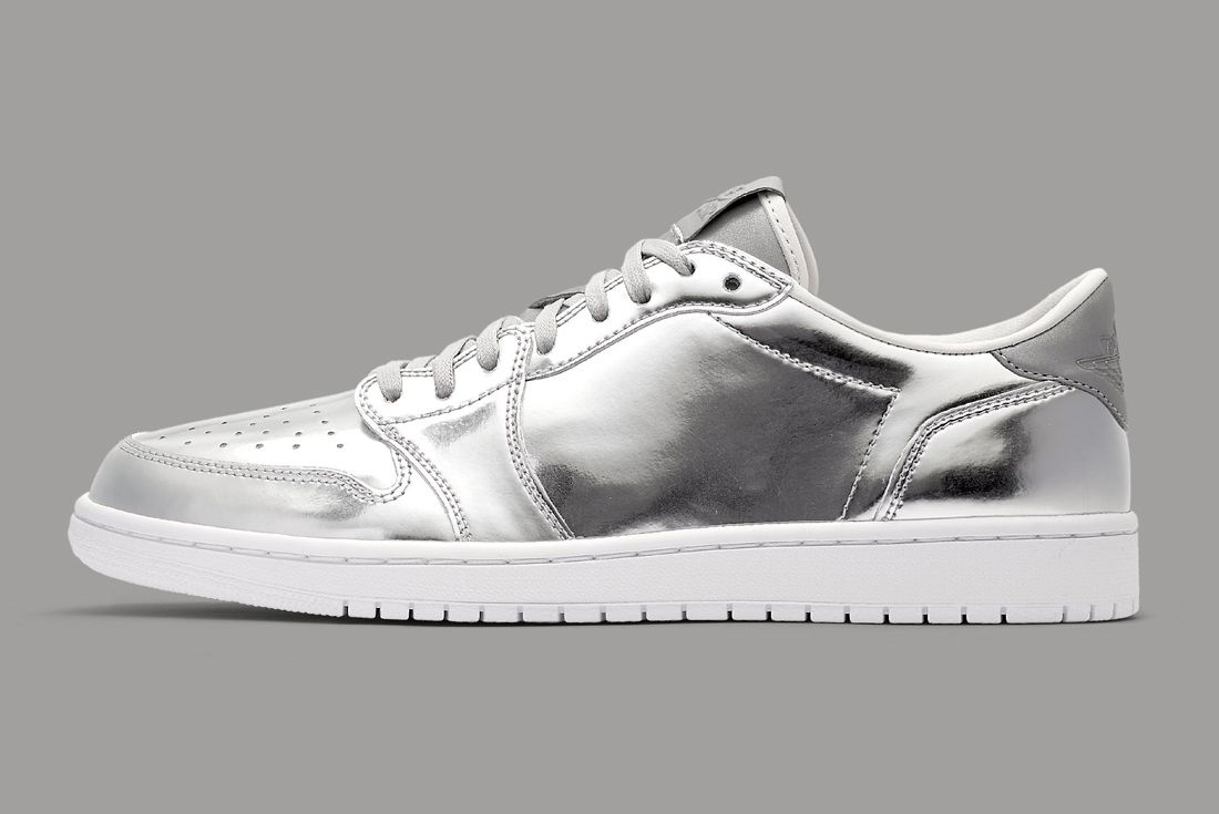 Air Jordan 1 Low Pinnacle Silver
