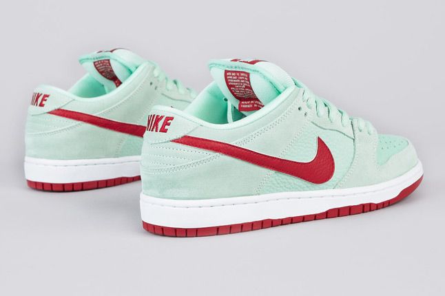 nike sb dunk low mint green