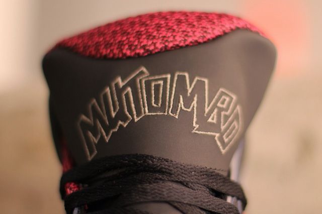 Adidas Mutombo 2 Black Burgundy Bump 5