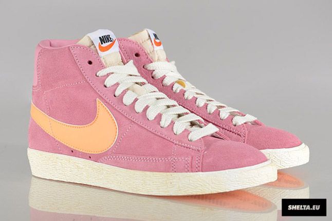Nike Blazer High Suede Womens 02 1