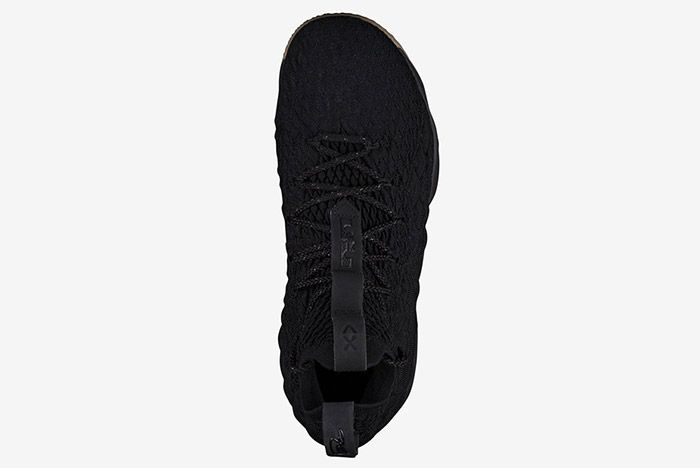 Lebron 15 low outlet black gum