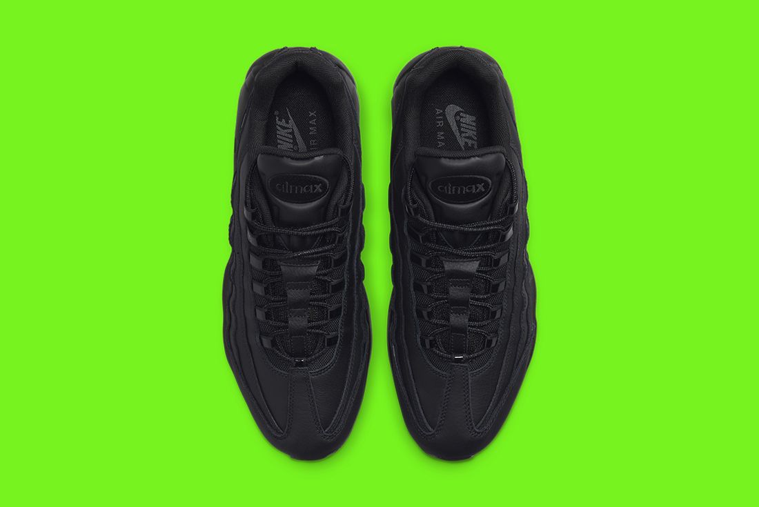 all black air max 110