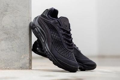 Nike Wmns Air Max Deluxe Oil Grey 1