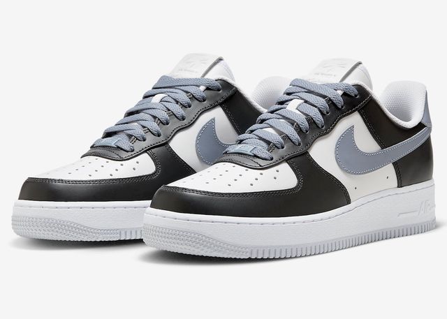 Air Force 1 - Sneaker Freaker