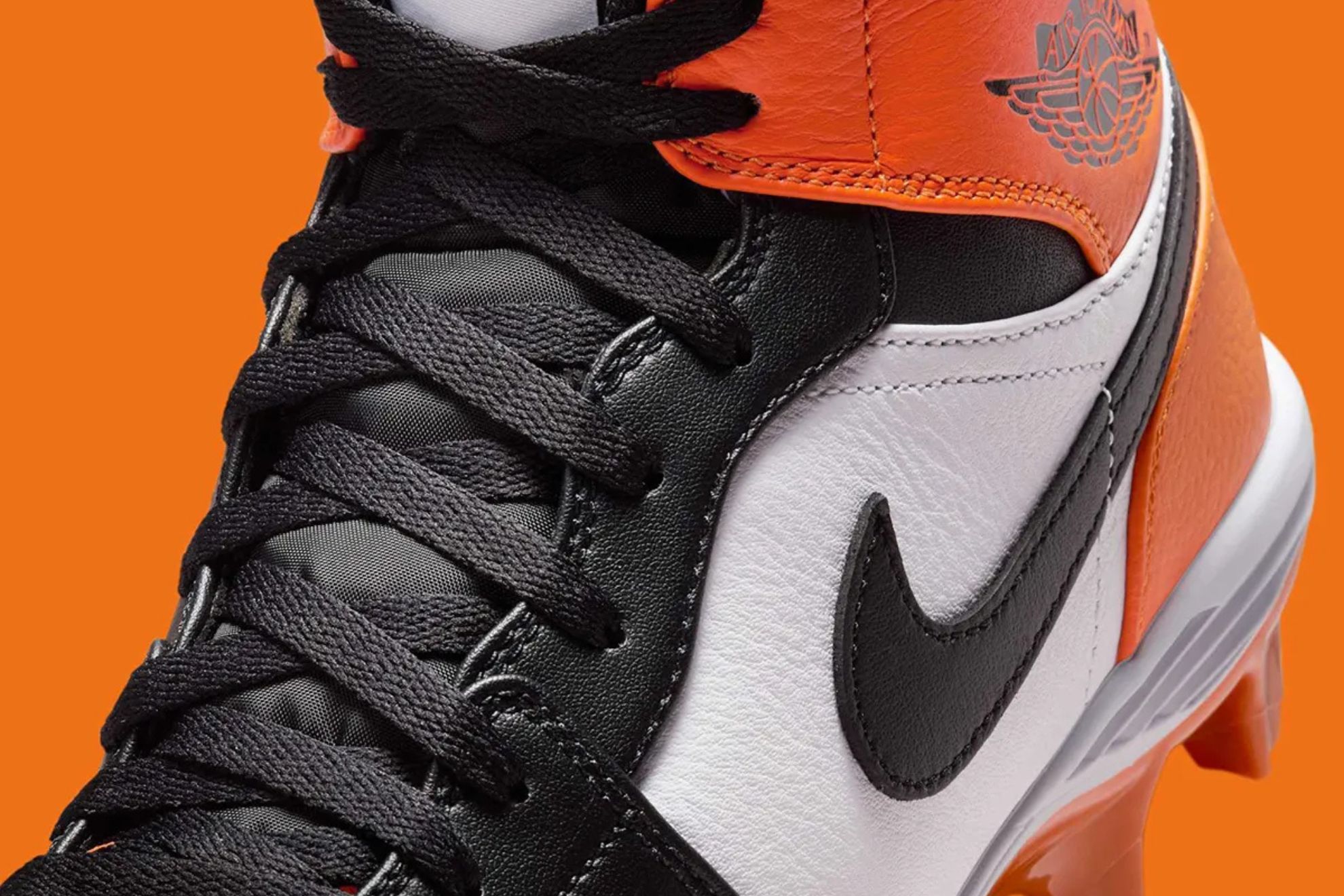 The Air Jordan 1 Cleat Gets the 'Shattered Backboard