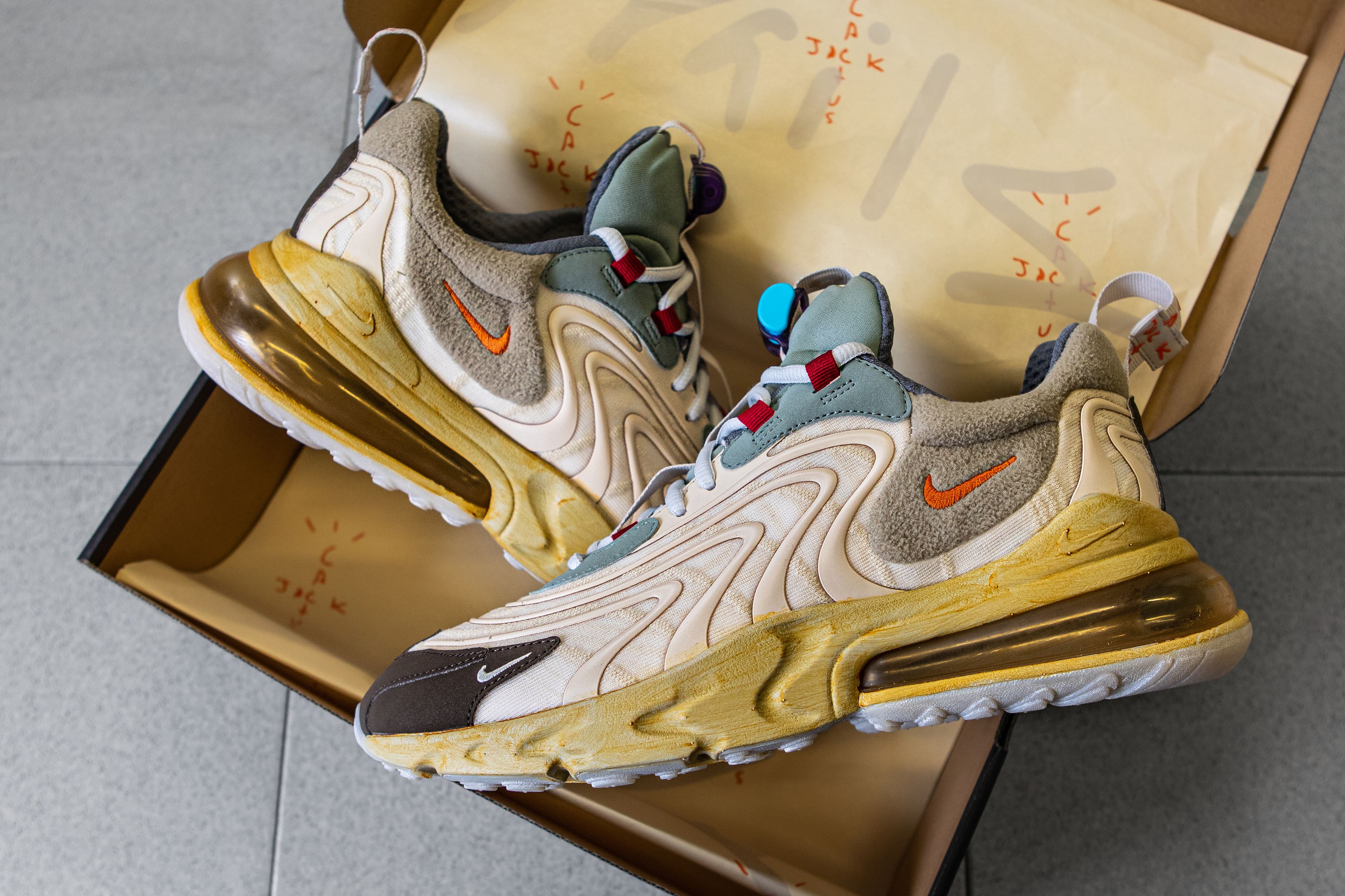 men travis scott x nike air max 270 react cactus trails