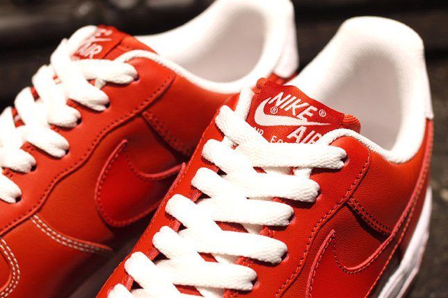 air force 1 contrast
