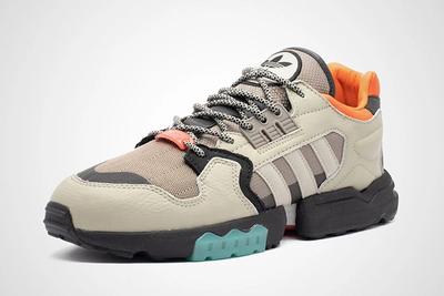 Adidas Ee5444 Zx Torsion Front Angle