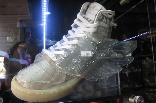 Sneaker Street 6 1