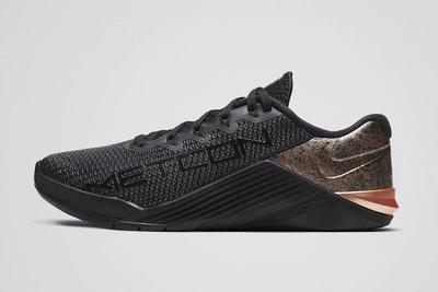 Nike Metcon 5 Medal Strong Pack Rose Gold Womens Lateral