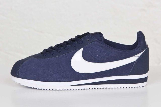 nike midnight navy