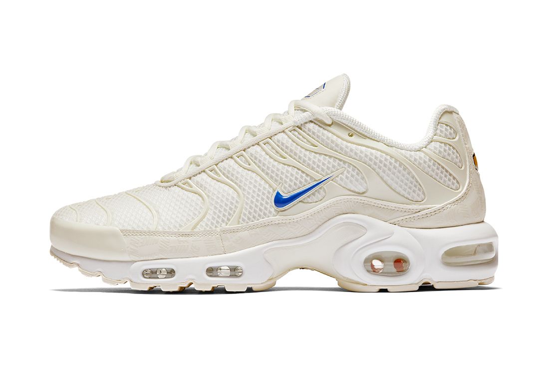 tns white and blue