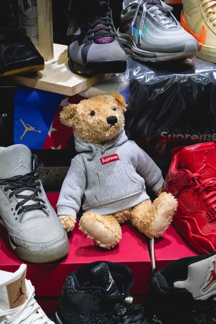 Sneakerness Zurich 2019 Event Recap 36 Supreme Bear