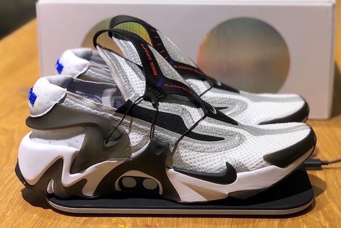 Detailed Shots of the Nike Adapt Huarache Surface Releases