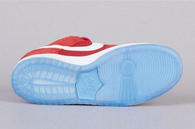 Nike Sb Dunk Low Challenge Red White University Blue Sole 1
