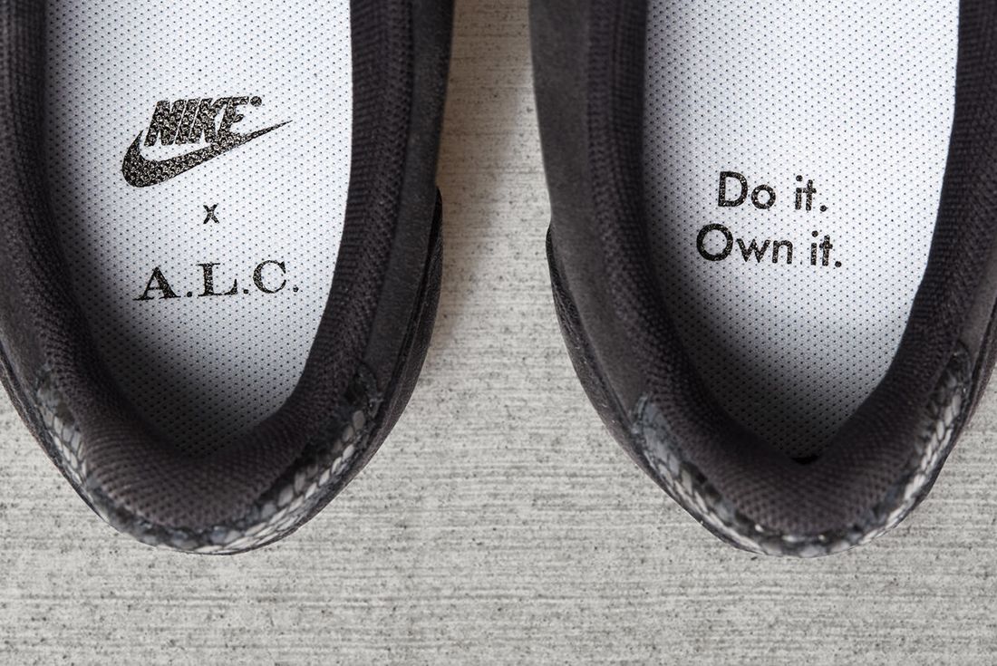 A L C X Nike Cortez 12