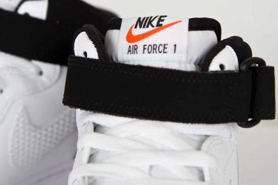 Nike Air Force Mid White Black White 4
