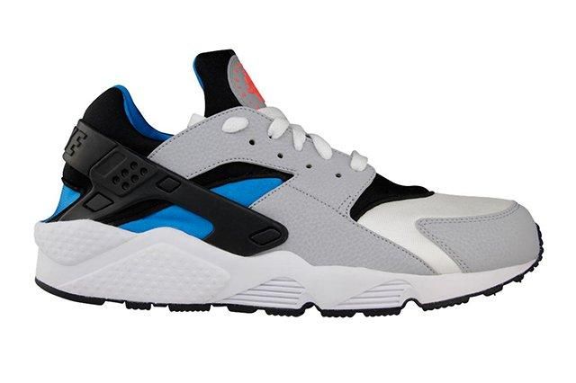 Nike Air Huarache Wolf Grey Blue Hero 1