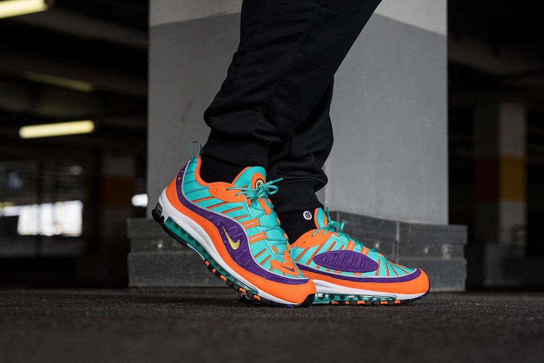 Fructífero Picante Rítmico On-Foot: Nike Air Max 98 'Multicolour' - Sneaker Freaker
