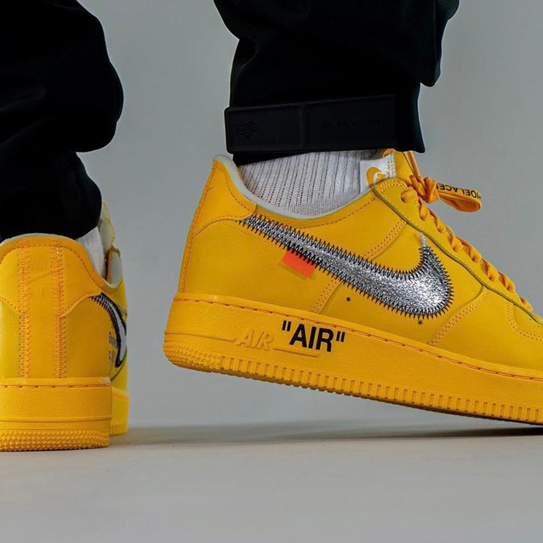 Look: Off-White x Nike Air Force 'University Gold' -