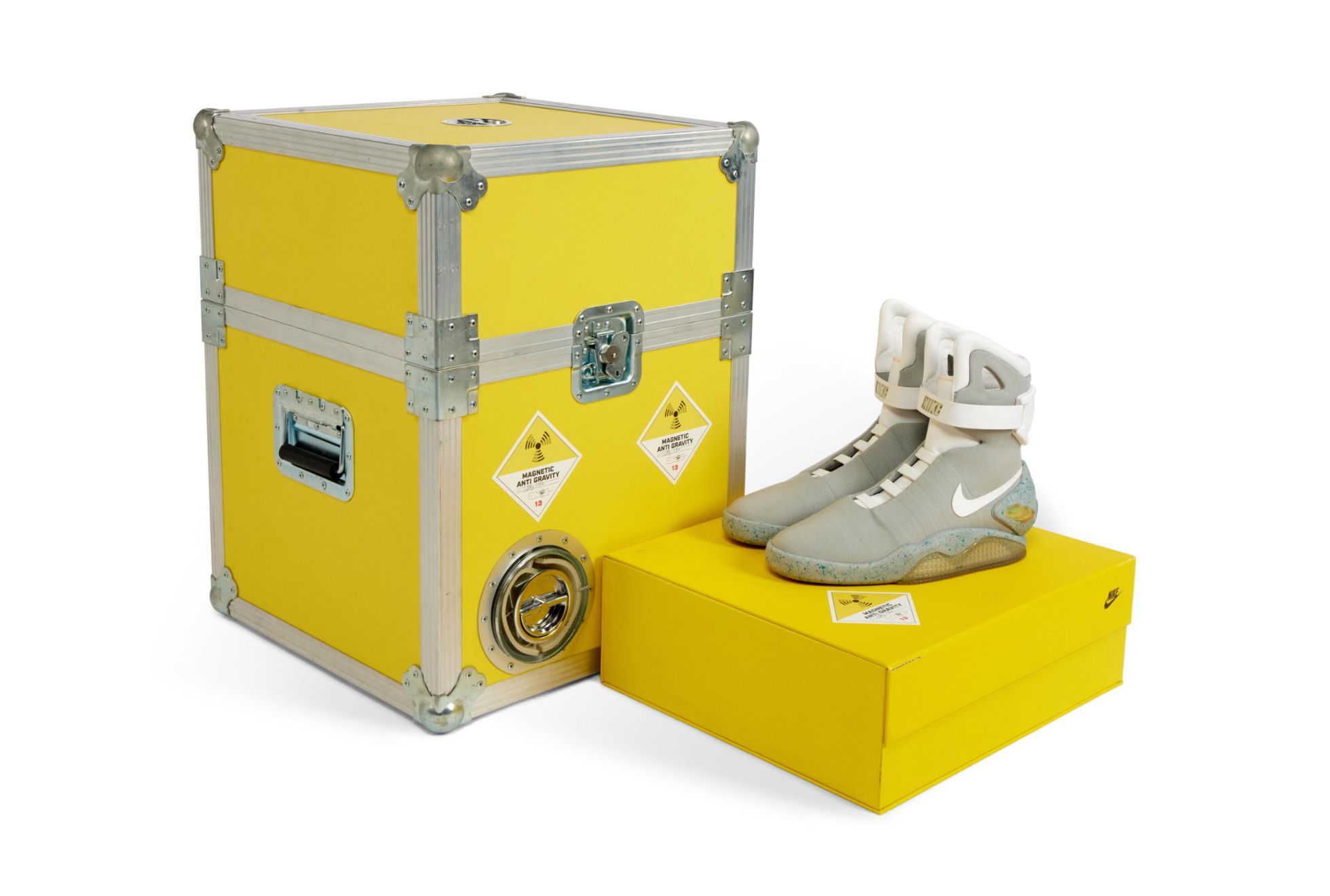 nike mag box