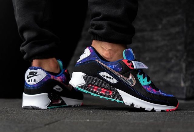 galactic themed nike air max 90