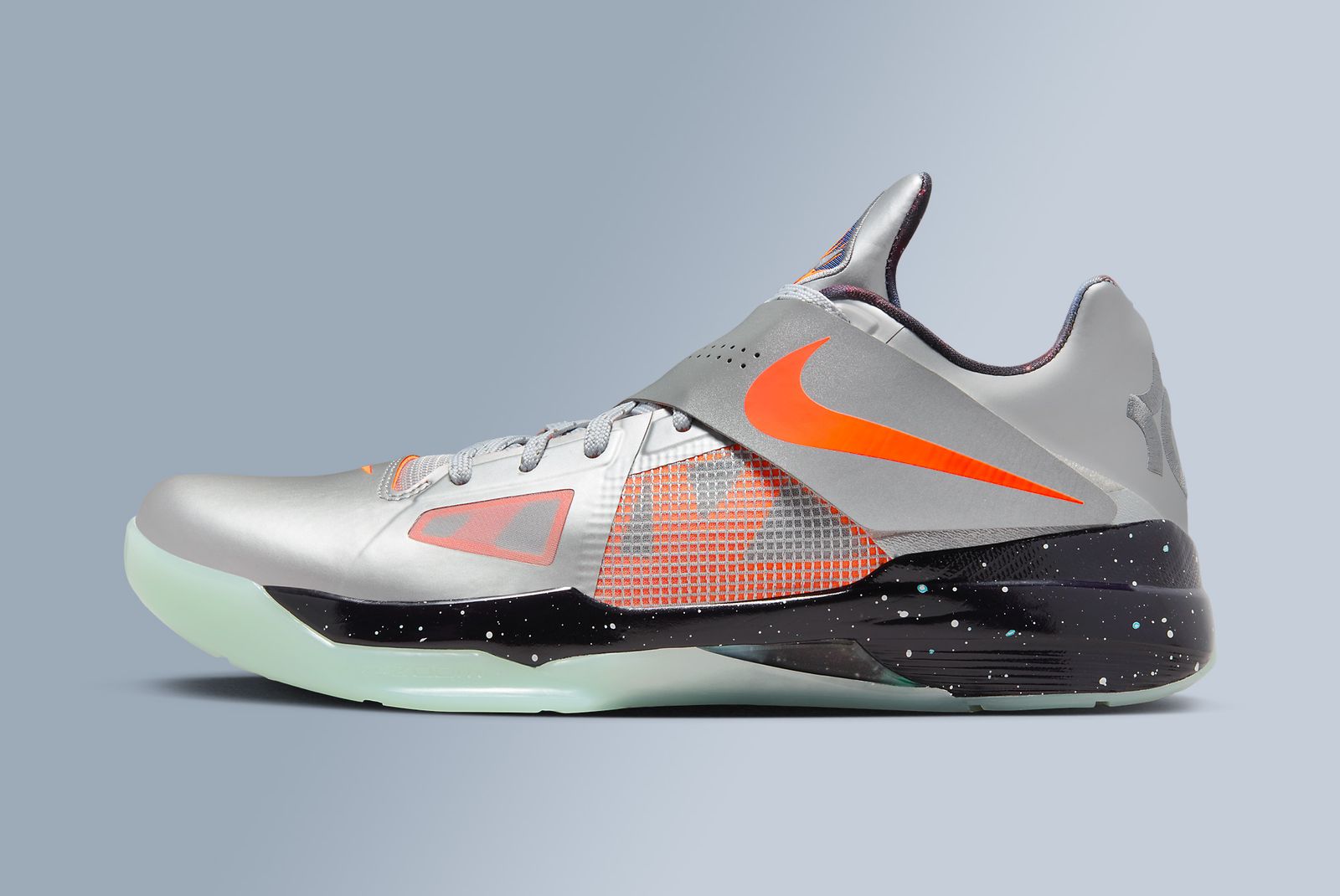 The Nike KD 4 ‘Galaxy’ Will Hit Earth for All-Star Weekend - Sneaker ...