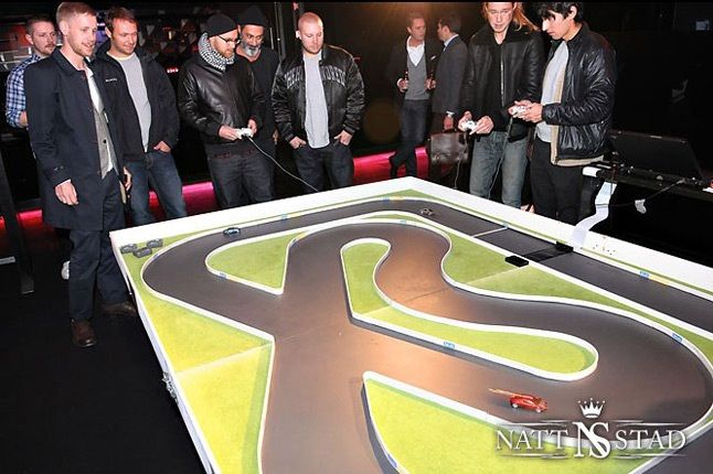 Gram Xbox Launch 1