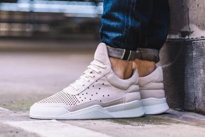 Filling Pieces Low 3
