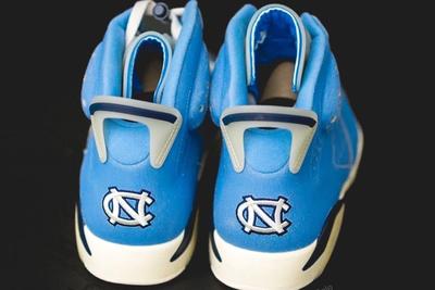 UNC Football Air Force 1 07 Low City Pack PE 2022