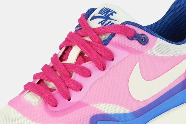Nike Air Max 1 Hyperfuse Pink Force Tongue 1