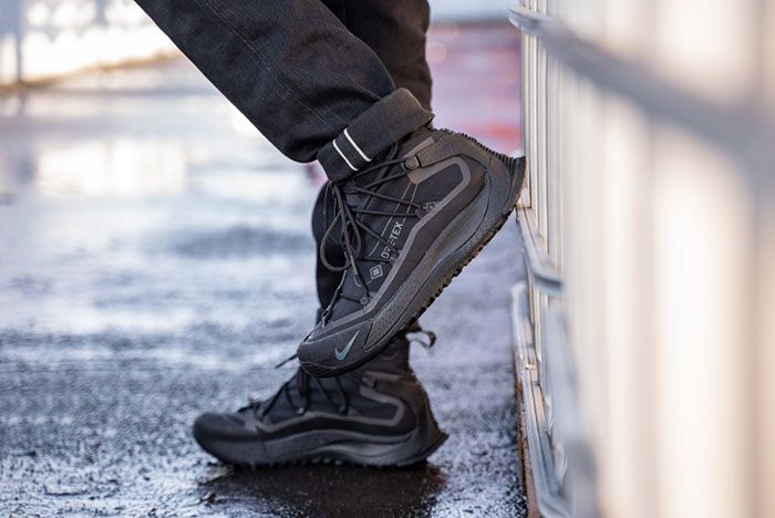 nike acg air nasu gore-tex on feet