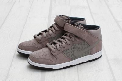 Nike Sb Dunk Mid Pro Sport Outer Pair2 1