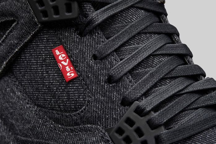 levis x jordan 4 black