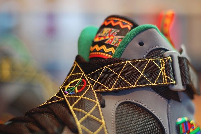 Nike Lunar Raid (Peace) - Releases
